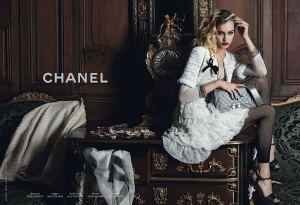 Элис Деллал в рекламе Chanel