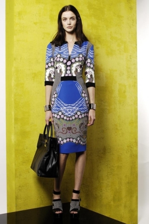 Etro и DKNY представили межсезонные коллекции Pre-Fall 2013