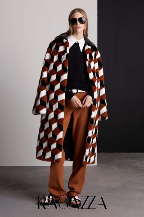пальто Michael Kors с геометричным принтом